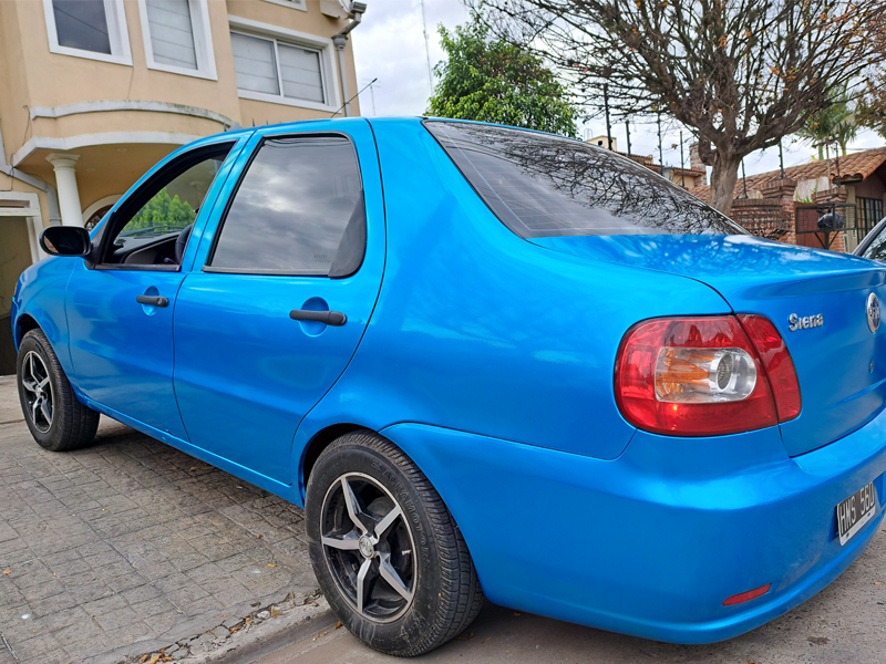 Ploteo color celeste metalizado auto — Buenos Aires